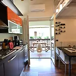 Aura Loving Con 4 Posti Letto, Cucina Completa, Terrazzo Ed Un Grande Parco Verde *