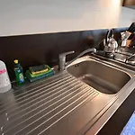 Aura Loving Con 4 Posti Letto, Cucina Completa, Terrazzo Ed Un Grande Parco Verde Apartman *