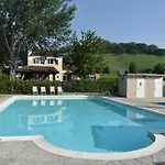 Aura Loving Con 4 Posti Letto, Cucina Completa, Terrazzo Ed Un Grande Parco Verde Serravalle d'Asti