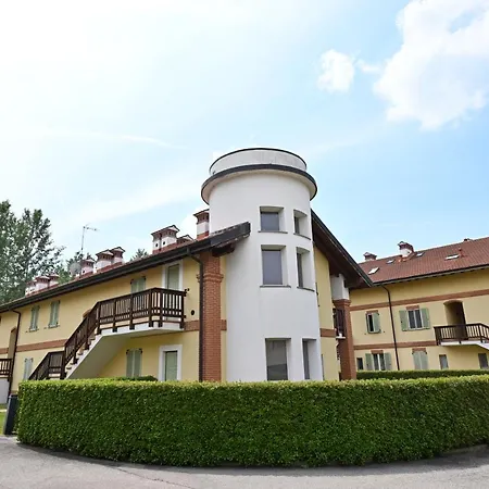 Aura Loving Con 4 Posti Letto, Cucina Completa, Terrazzo Ed Un Grande Parco Verde Serravalle d'Asti