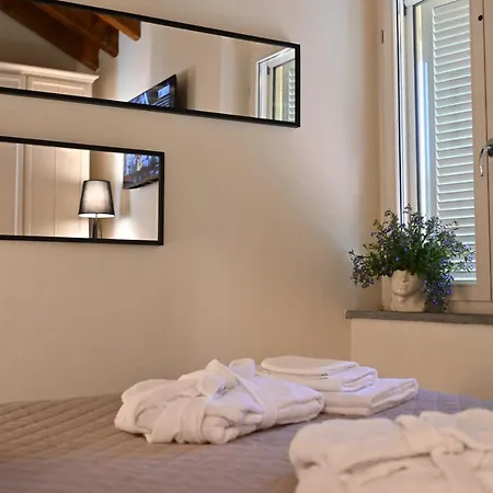 Aura Loving Con 4 Posti Letto, Cucina Completa, Terrazzo Ed Un Grande Parco Verde