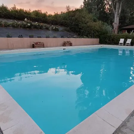 Aura Loving Con 4 Posti Letto, Cucina Completa, Terrazzo Ed Un Grande Parco Verde דירה *