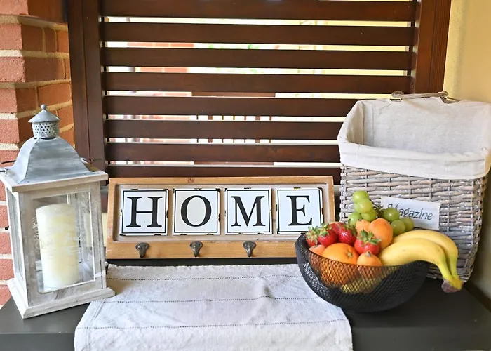 Apartment Aura Loving Con 4 Posti Letto, Cucina Completa, Terrazzo Ed Un Grande Parco Verde *