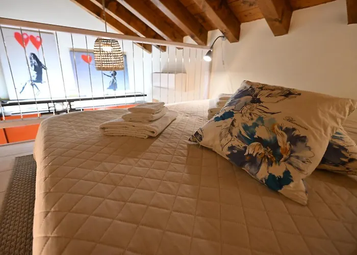 Aura Loving Con 4 Posti Letto, Cucina Completa, Terrazzo Ed Un Grande Parco Verde *