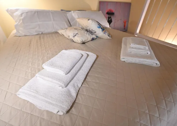 Aura Loving Con 4 Posti Letto, Cucina Completa, Terrazzo Ed Un Grande Parco Verde 公寓