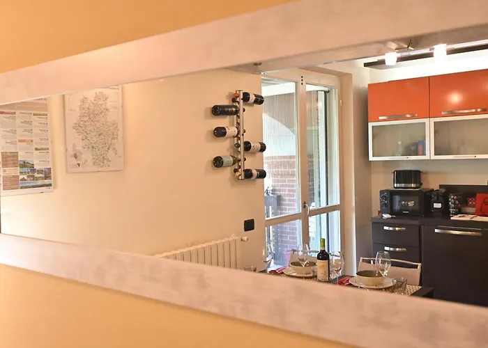 Aura Loving Con 4 Posti Letto, Cucina Completa, Terrazzo Ed Un Grande Parco Verde Serravalle d'Asti