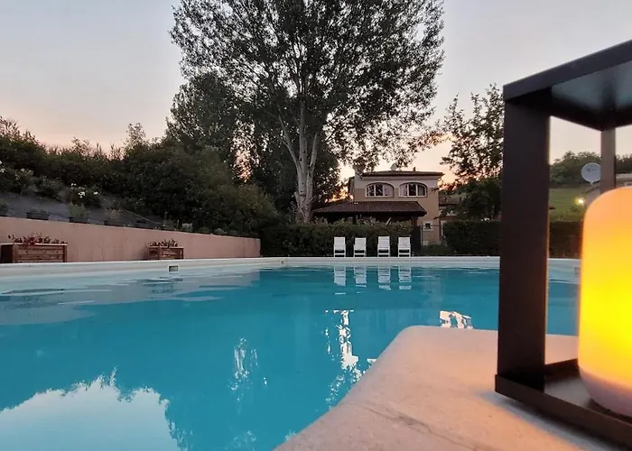 Aura Loving Con 4 Posti Letto, Cucina Completa, Terrazzo Ed Un Grande Parco Verde * Serravalle d'Asti